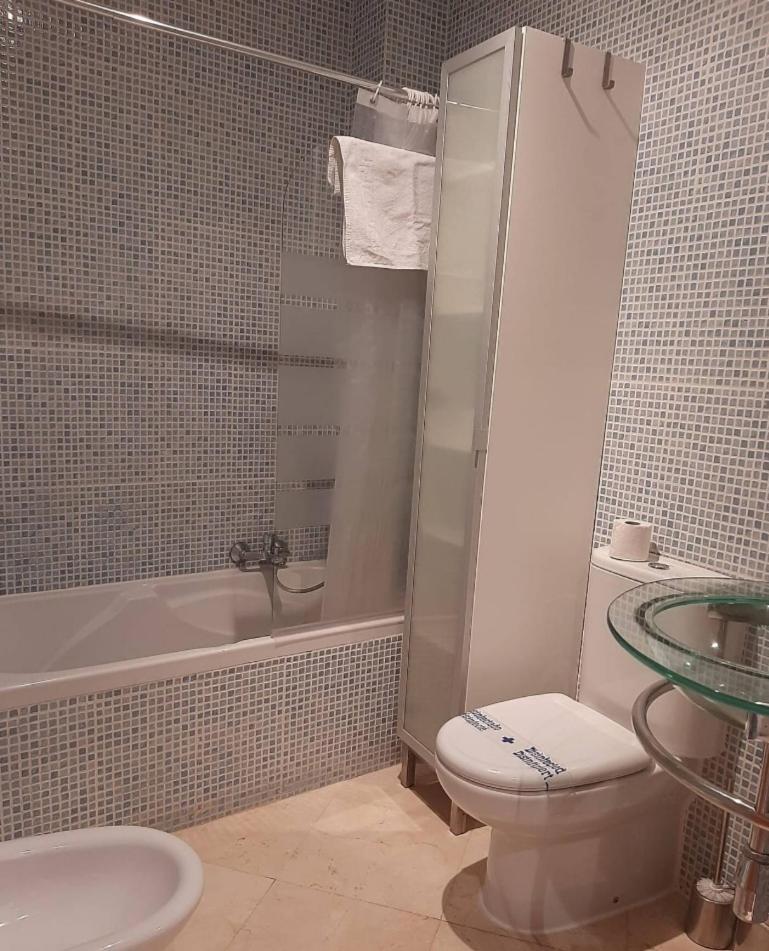 Apartamento En La Calle Alfalfa Seville Luaran gambar